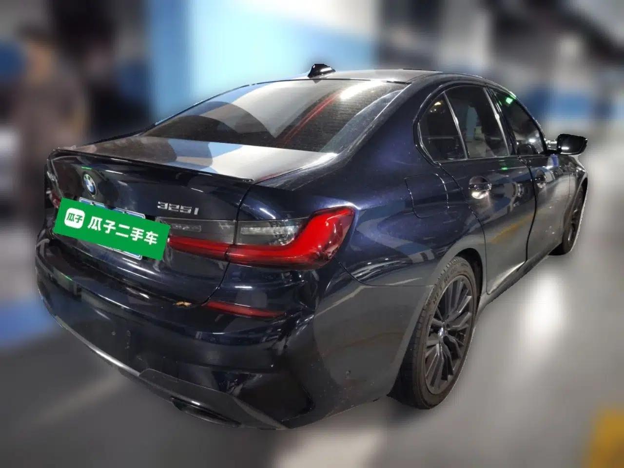 BMW 3 Series 2021 Second Facelift 325i M Sport Night Edition Package — миниатюра 6