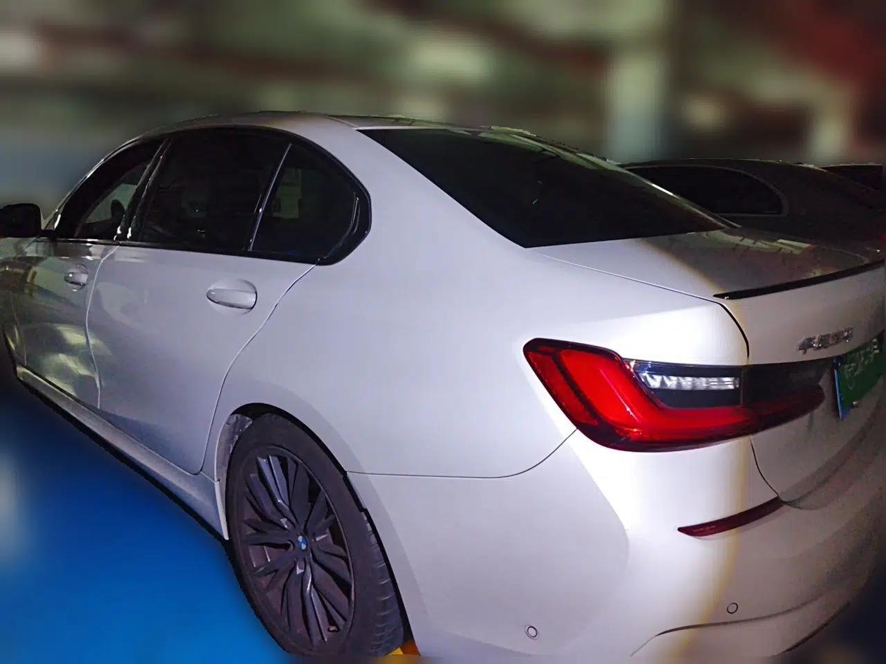 BMW 3 Series 2022 325Li M Sport Night Edition Package — миниатюра 4