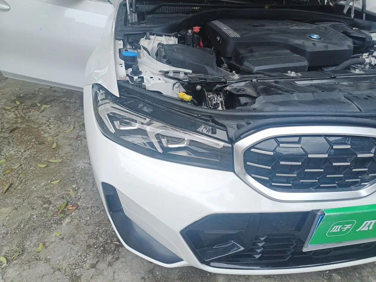 BMW 3 Series 2025 325i M Sport Package — миниатюра 7