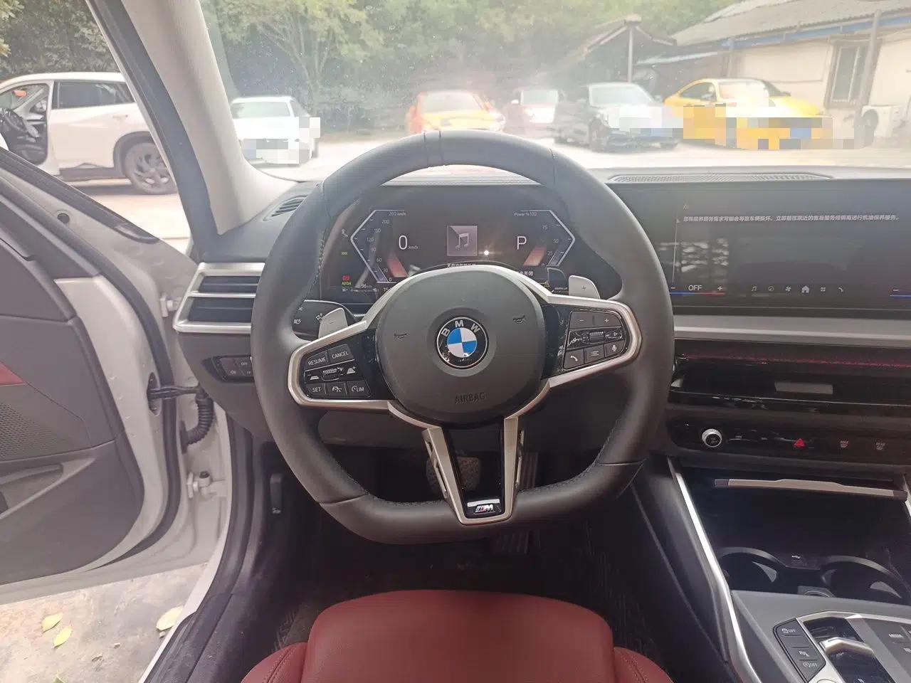 BMW 3 Series 2025 325i M Sport Package — миниатюра 10