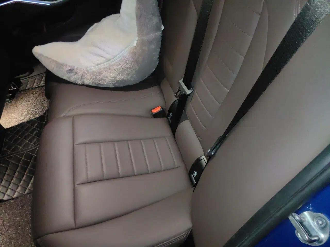 BMW 3 Series 2020 Restyled 325Li M Sport Package — миниатюра 17