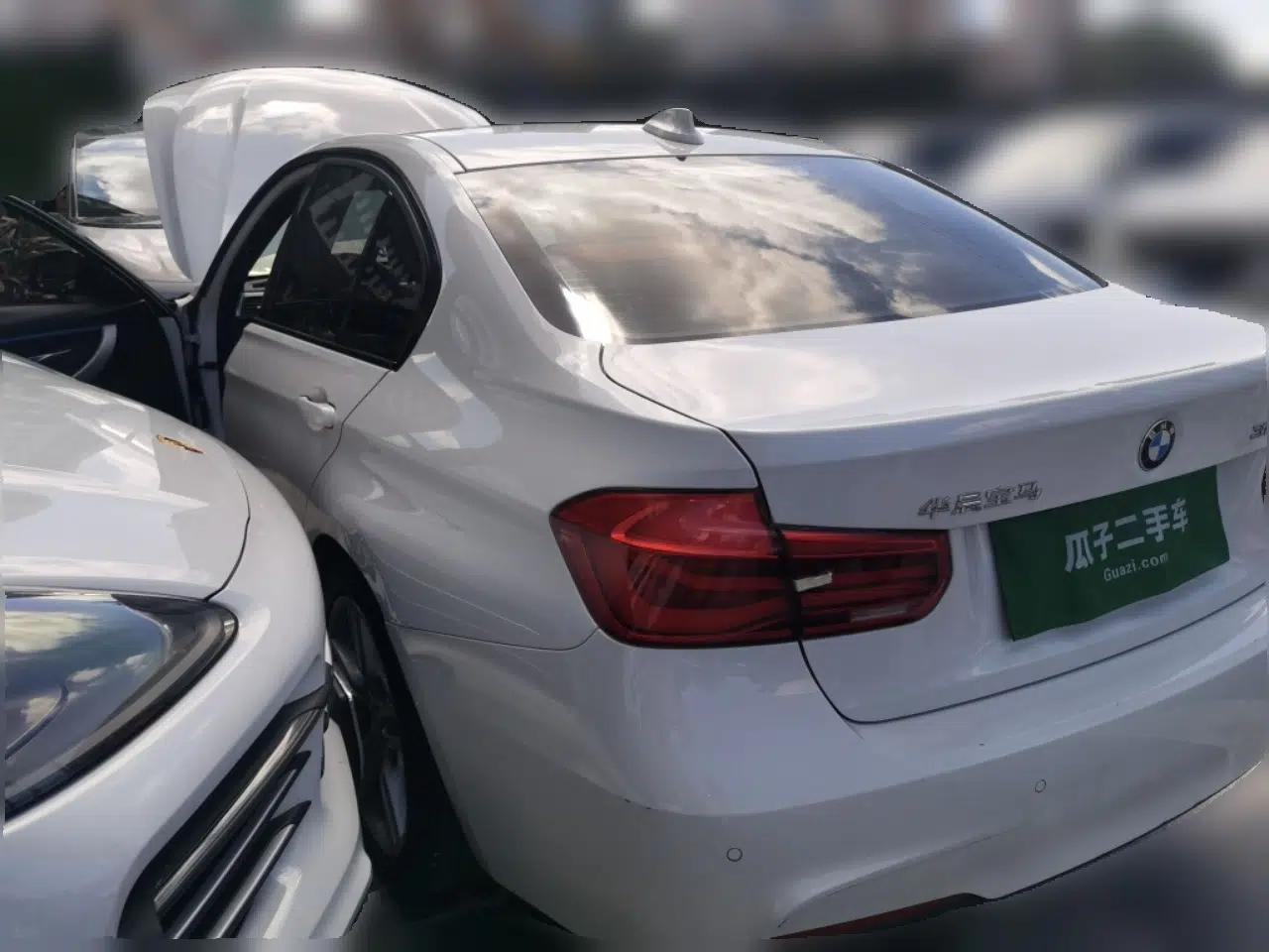 BMW 3 Series 2018 320i M Sport Package — миниатюра 4