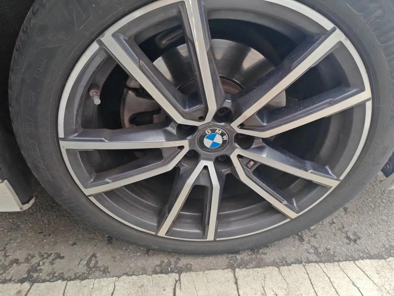 BMW 3 Series 2020 320Li M Sport Package — миниатюра 8