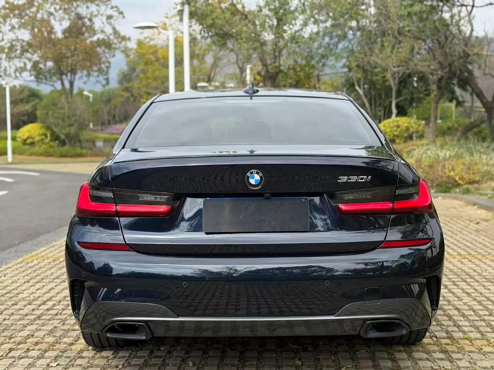 BMW 3 Series 2020 330i M Sport Night Edition — миниатюра 8