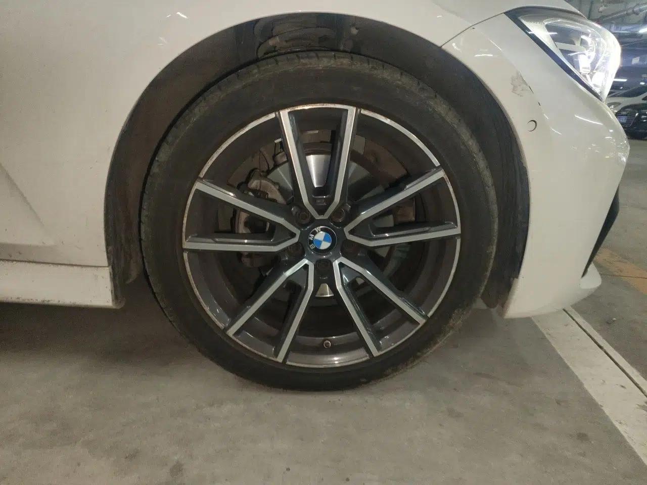 BMW 3 Series 2021 Second Facelift 325Li M Sport Package — миниатюра 8