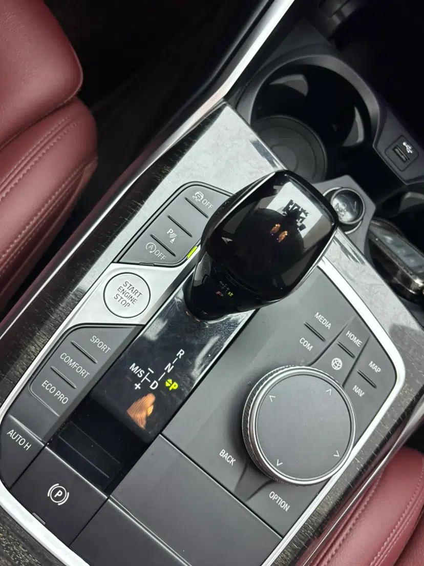 BMW 3 Series 2022 325Li M Sport Package — миниатюра 22
