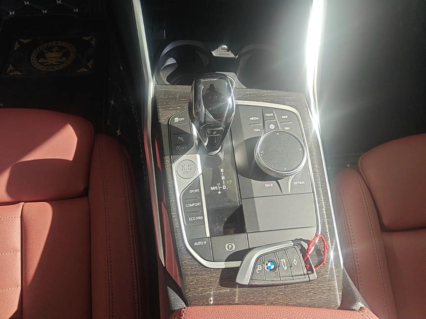 BMW 3 Series 2021 Second Facelift 325Li M Sport Package — миниатюра 16
