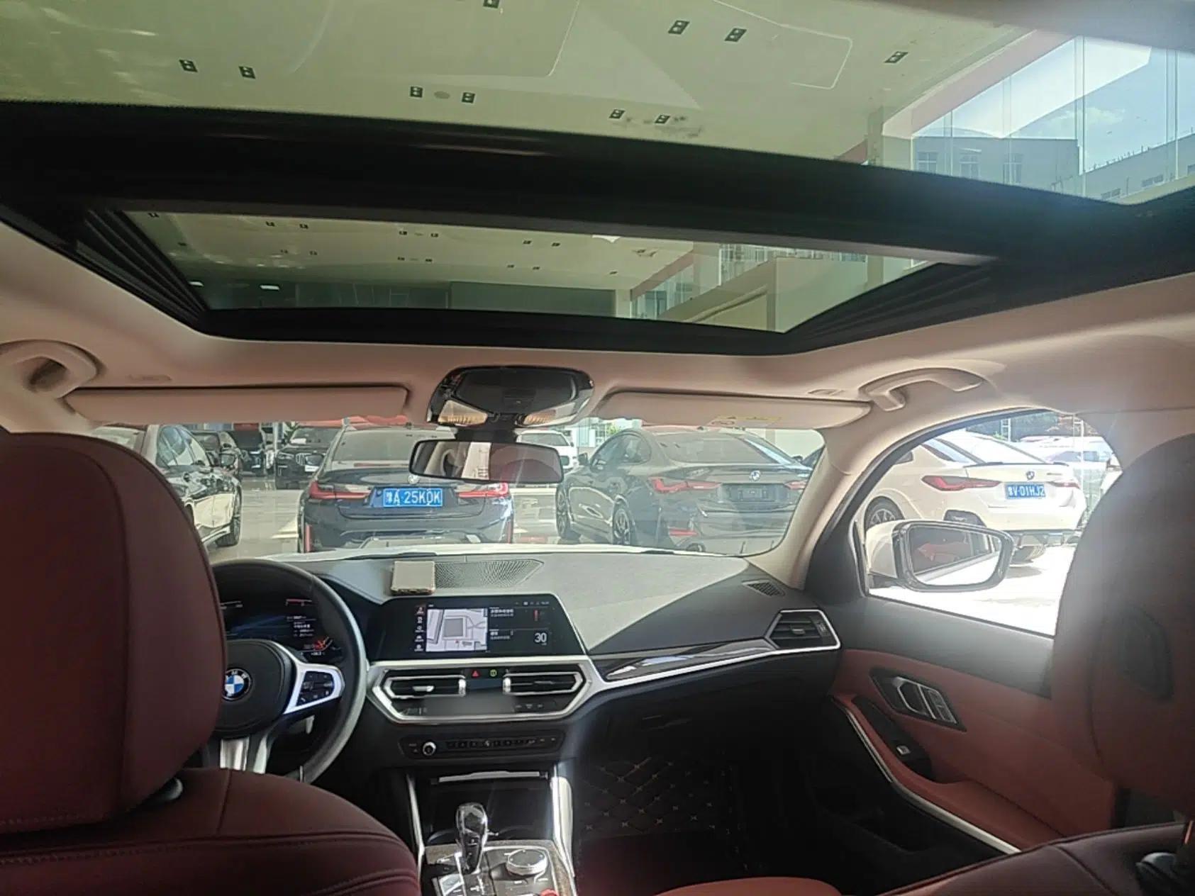 BMW 3 Series 2021 Second Facelift 325Li M Sport Package — миниатюра 21