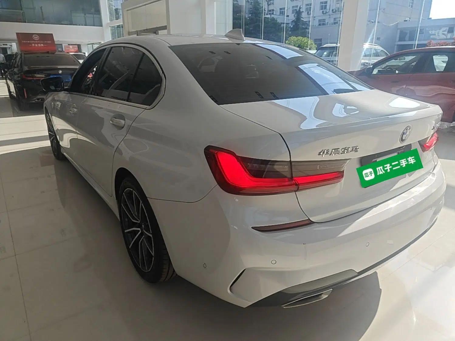 BMW 3 Series 2021 Second Facelift 325Li M Sport Package — миниатюра 8