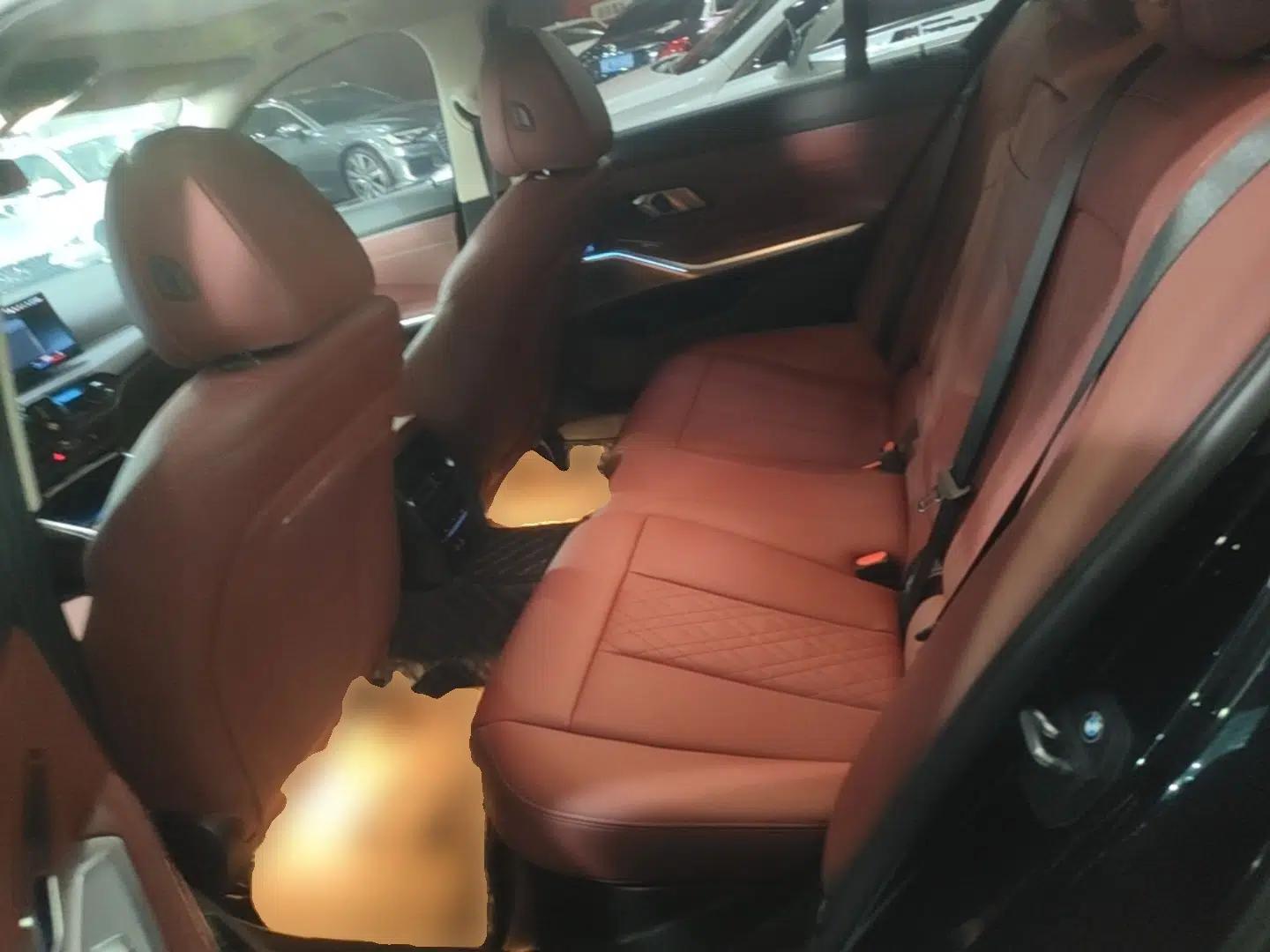 BMW 3 Series 2025 325Li M Sport Package — миниатюра 20