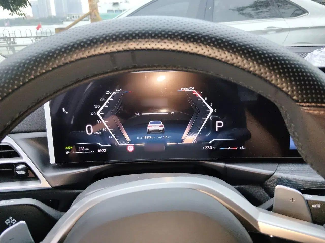 BMW 3 Series 2025 325Li M Sport Package — миниатюра 10