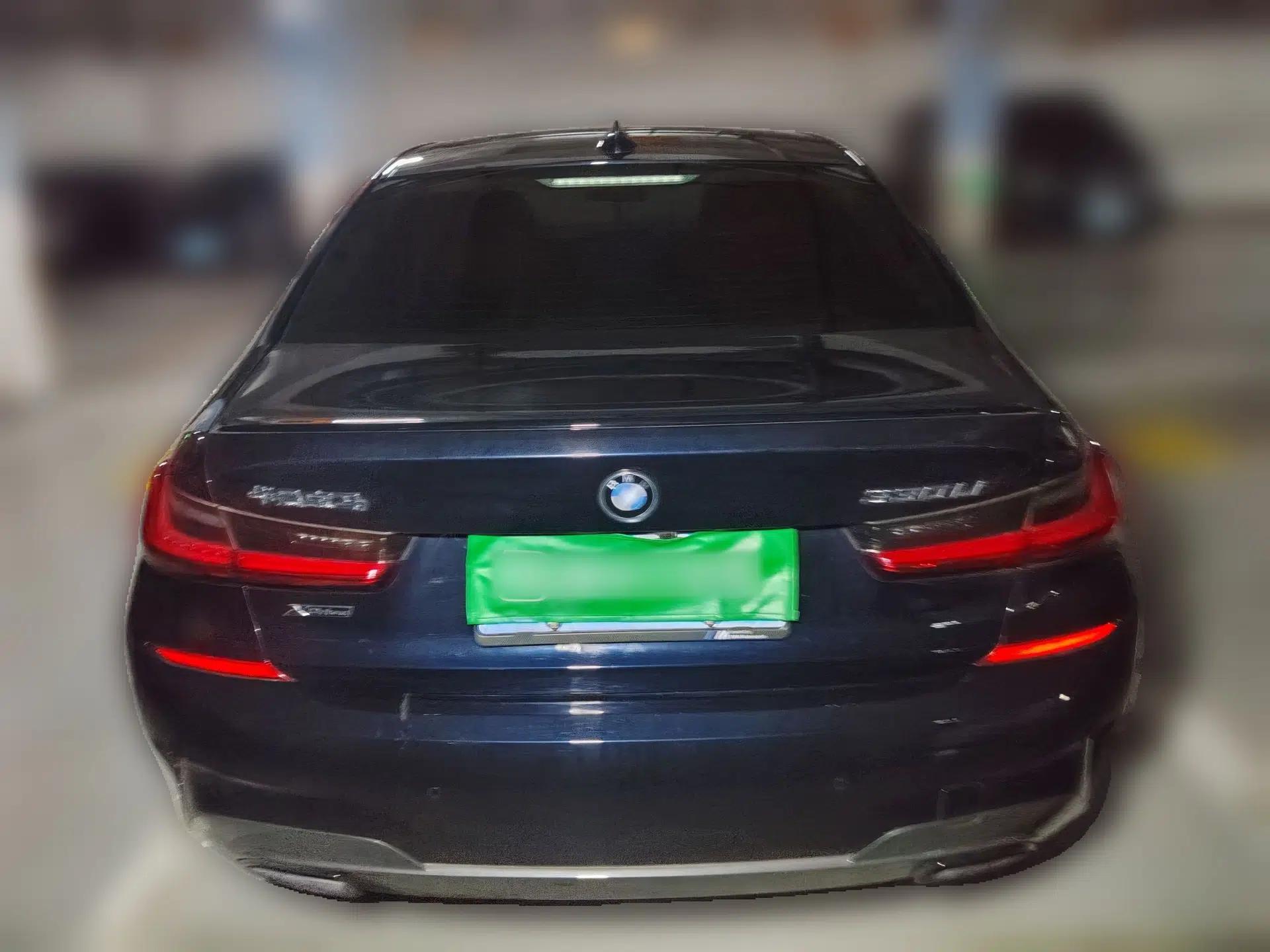 BMW 3 Series 2021 330Li xDrive M Sport Night Edition — миниатюра 5