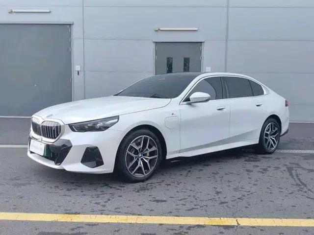 BMW i5 2025 eDrive40L M Sport Package