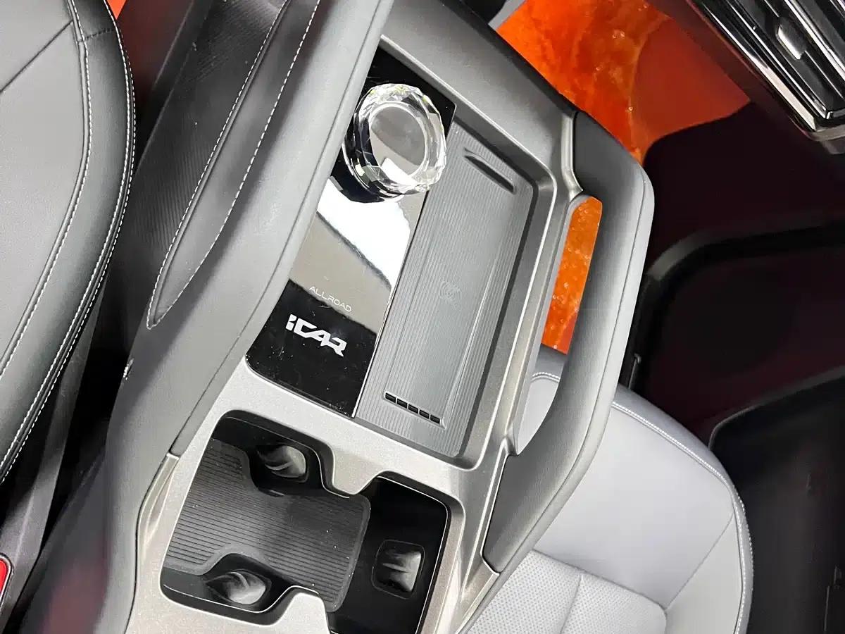 iCAR 03T 2024 Model 501km Four-Wheel Drive Long Range Version — миниатюра 25