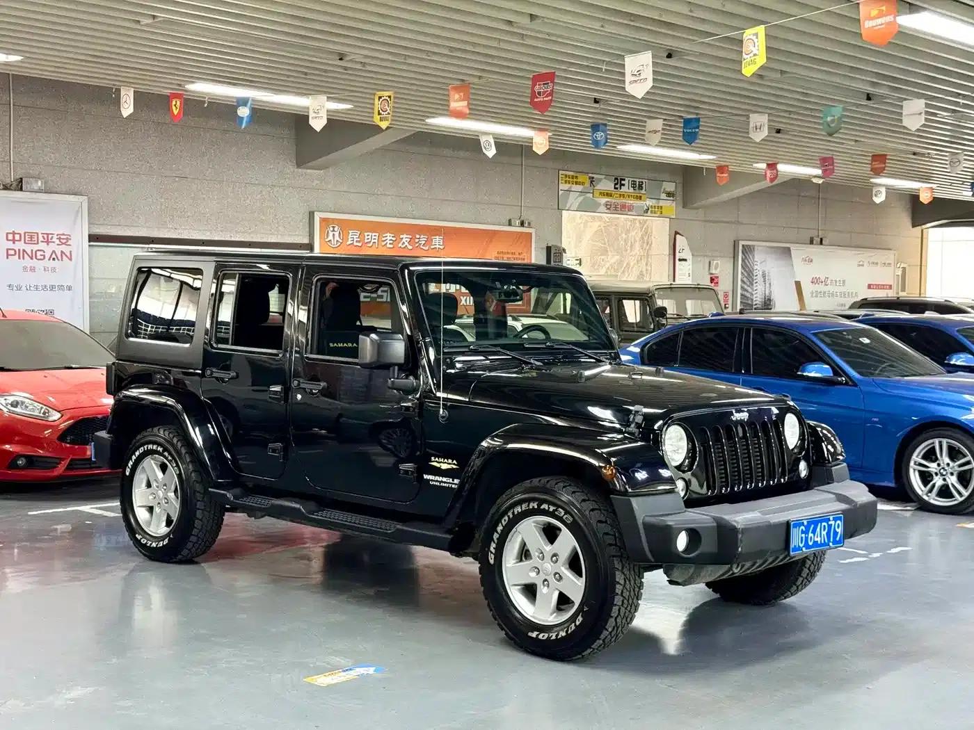 2015 Jeep Wrangler 2.8TD Sahara 4-Door — миниатюра 5