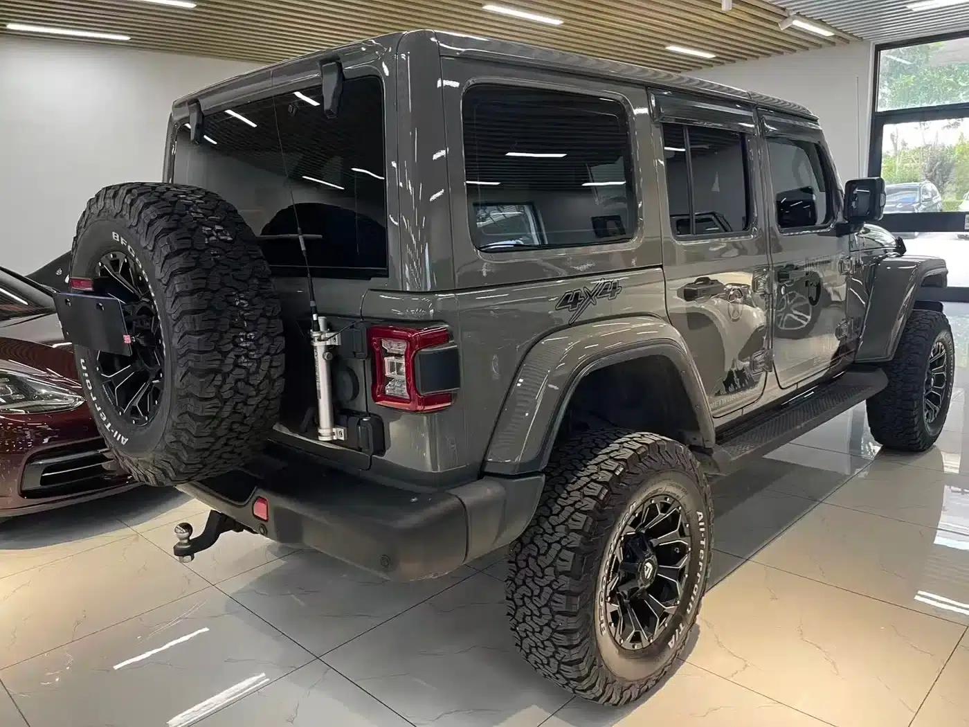 2022 Jeep Wrangler 2.0T Highland 4-Door — миниатюра 4