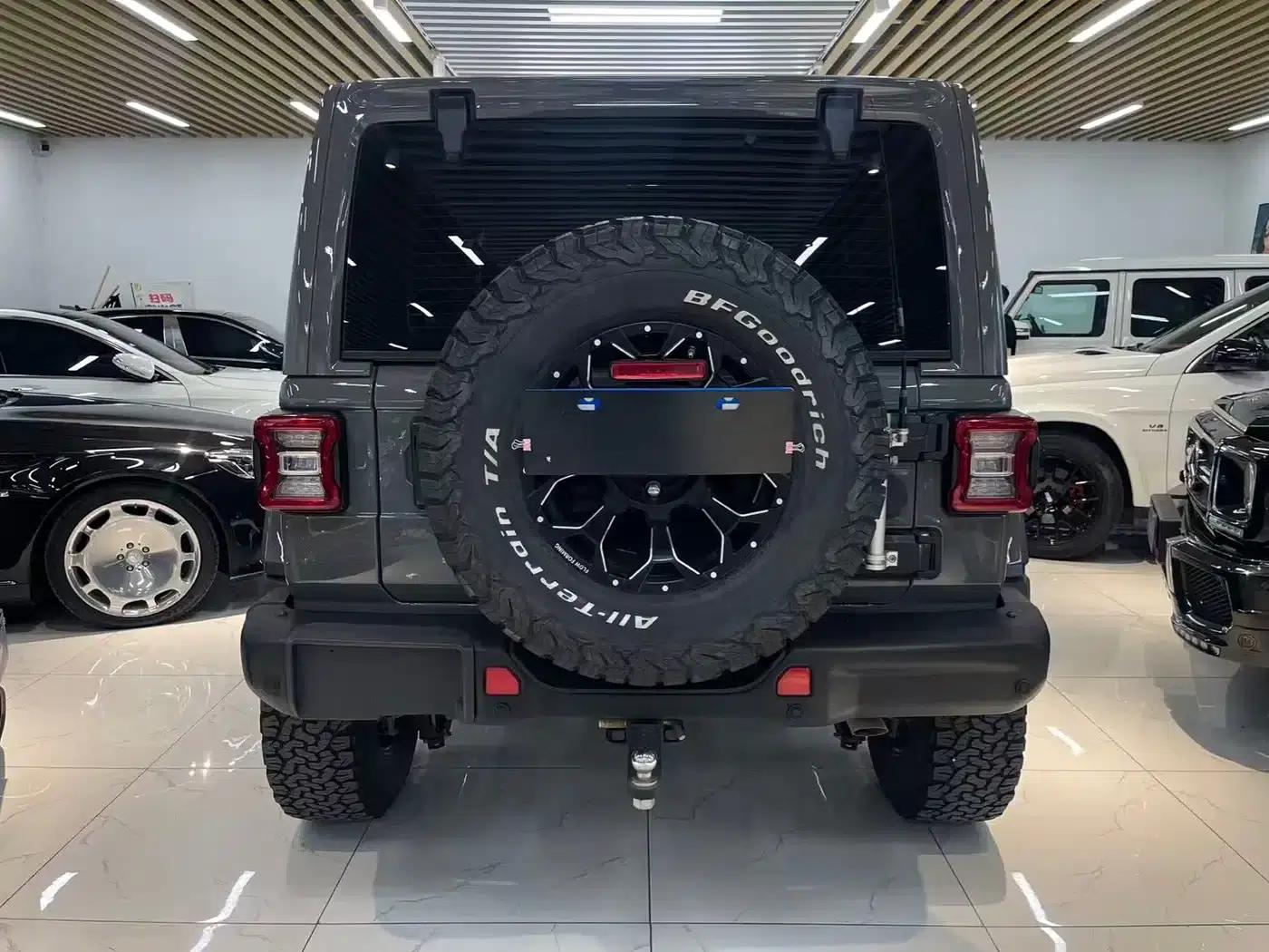 2022 Jeep Wrangler 2.0T Highland 4-Door — миниатюра 5