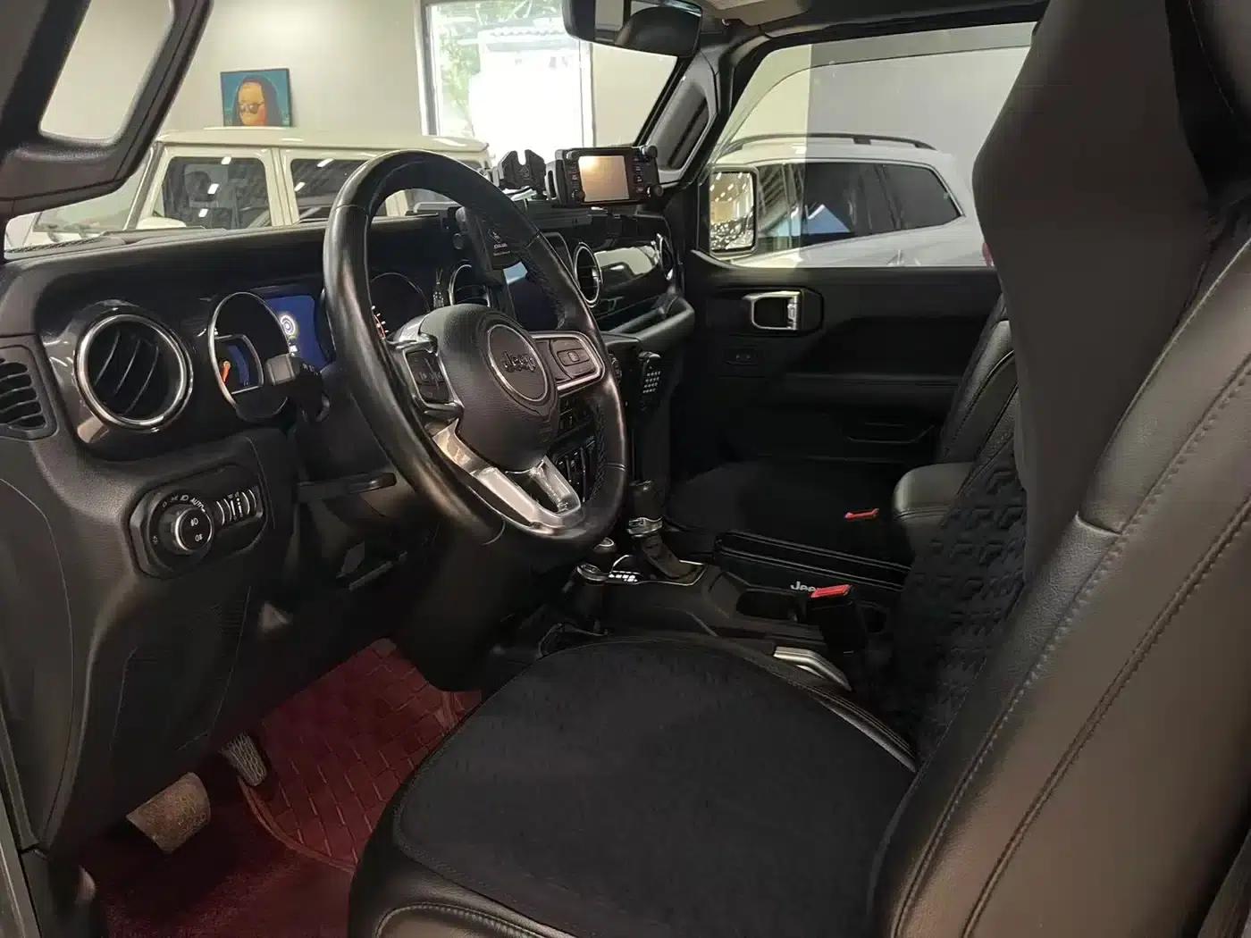 2022 Jeep Wrangler 2.0T Highland 4-Door — миниатюра 7