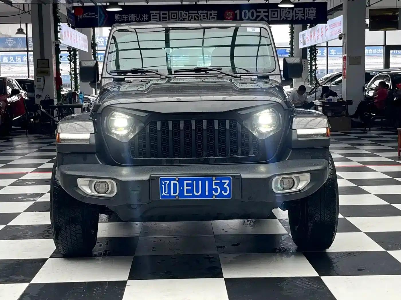2019 Jeep Wrangler 2.0T Sahara 4-Door Version (China V Emission Standard) — миниатюра 3