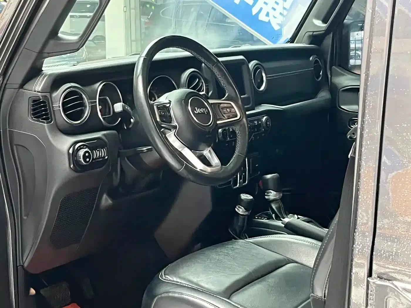 2019 Jeep Wrangler 2.0T Sahara 4-Door Version (China V Emission Standard) — миниатюра 7