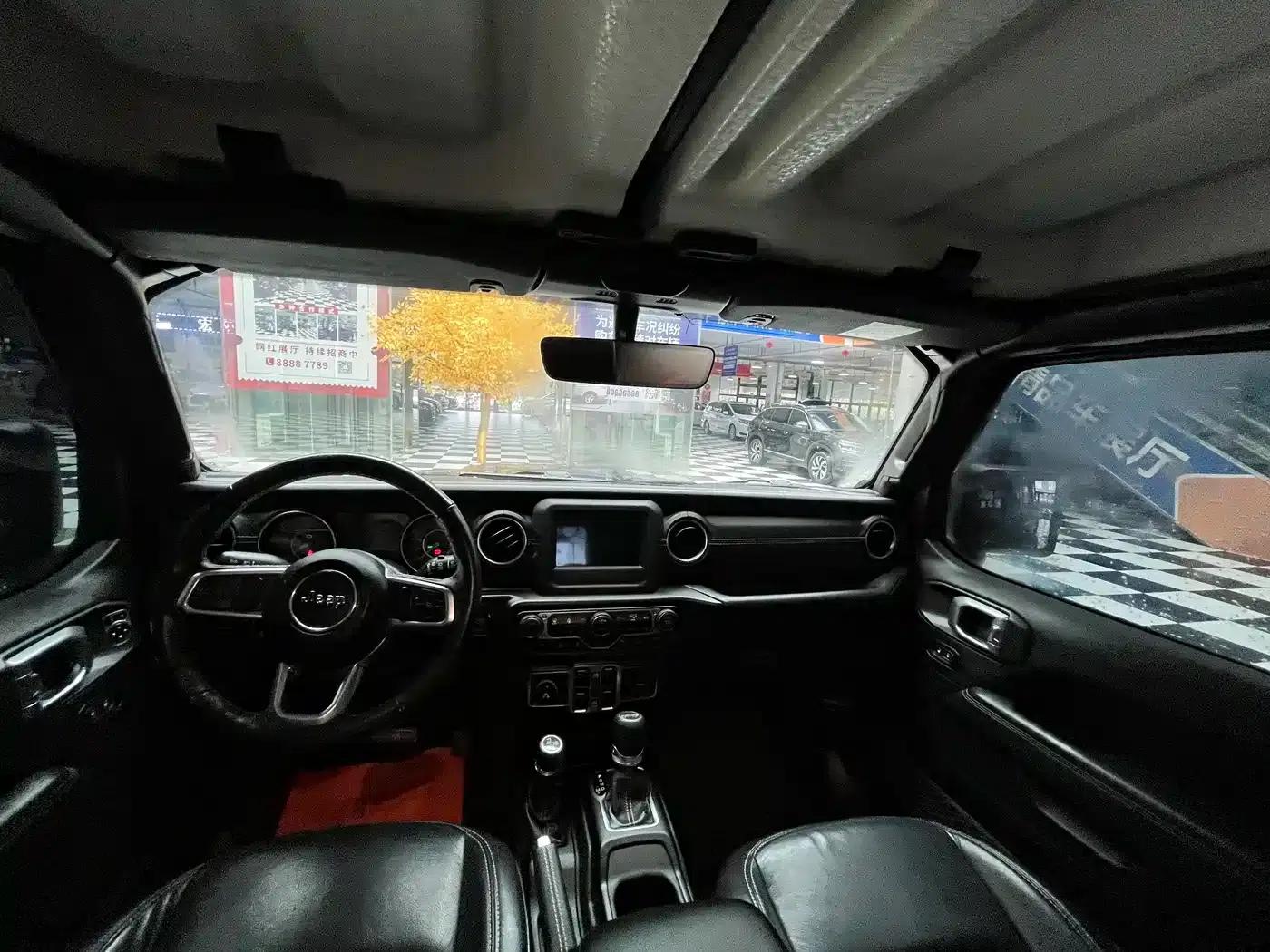 2019 Jeep Wrangler 2.0T Sahara 4-Door Version (China V Emission Standard) — миниатюра 9