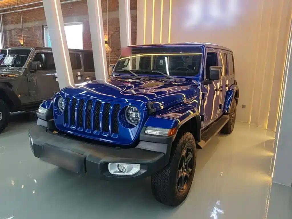 2018 Jeep Wrangler 2.0T Sahara 4-Door — миниатюра 2