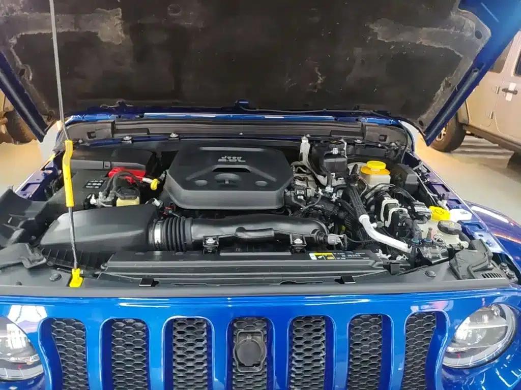 2018 Jeep Wrangler 2.0T Sahara 4-Door — миниатюра 20
