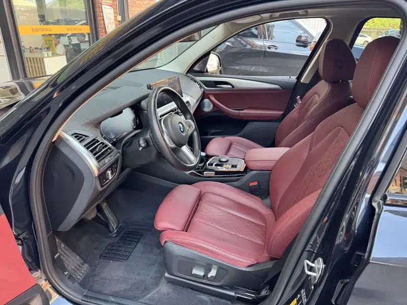 BMW iX3 2023 Leading Edition — миниатюра 19