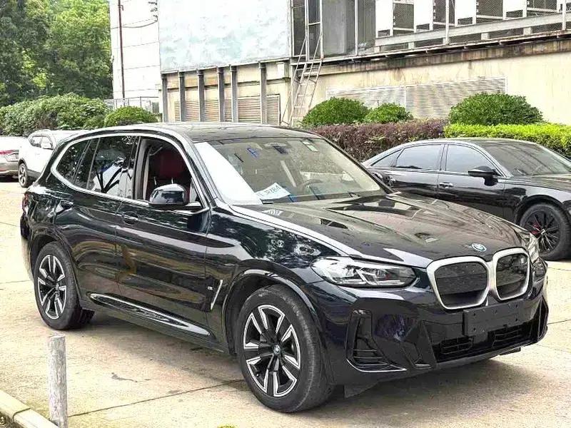 BMW iX3 2023 Leading Edition — миниатюра 3