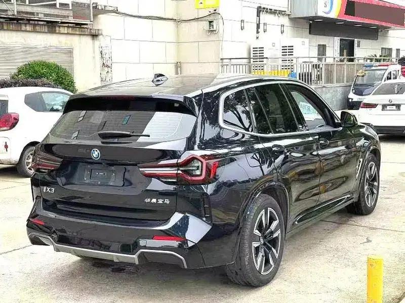 BMW iX3 2023 Leading Edition — миниатюра 6