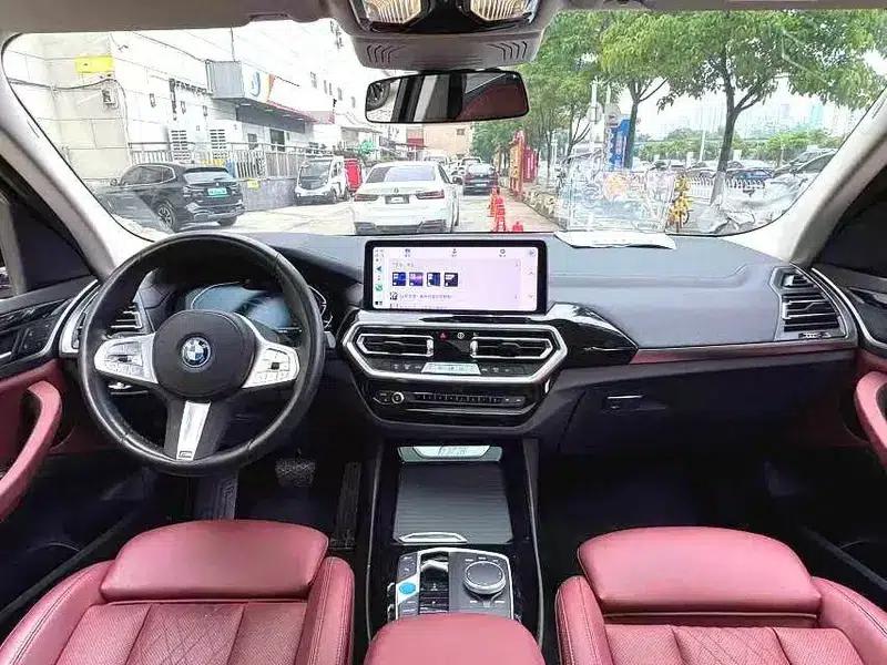 BMW iX3 2023 Leading Edition — миниатюра 7