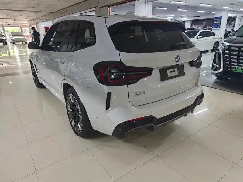 BMW iX3 2024 Pioneer Edition — миниатюра 4