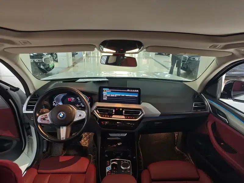BMW iX3 2024 Pioneer Edition — миниатюра 7