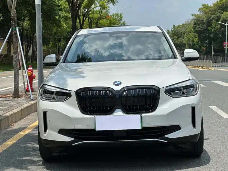 BMW iX3 2021 Facelift Leading Edition — миниатюра 2