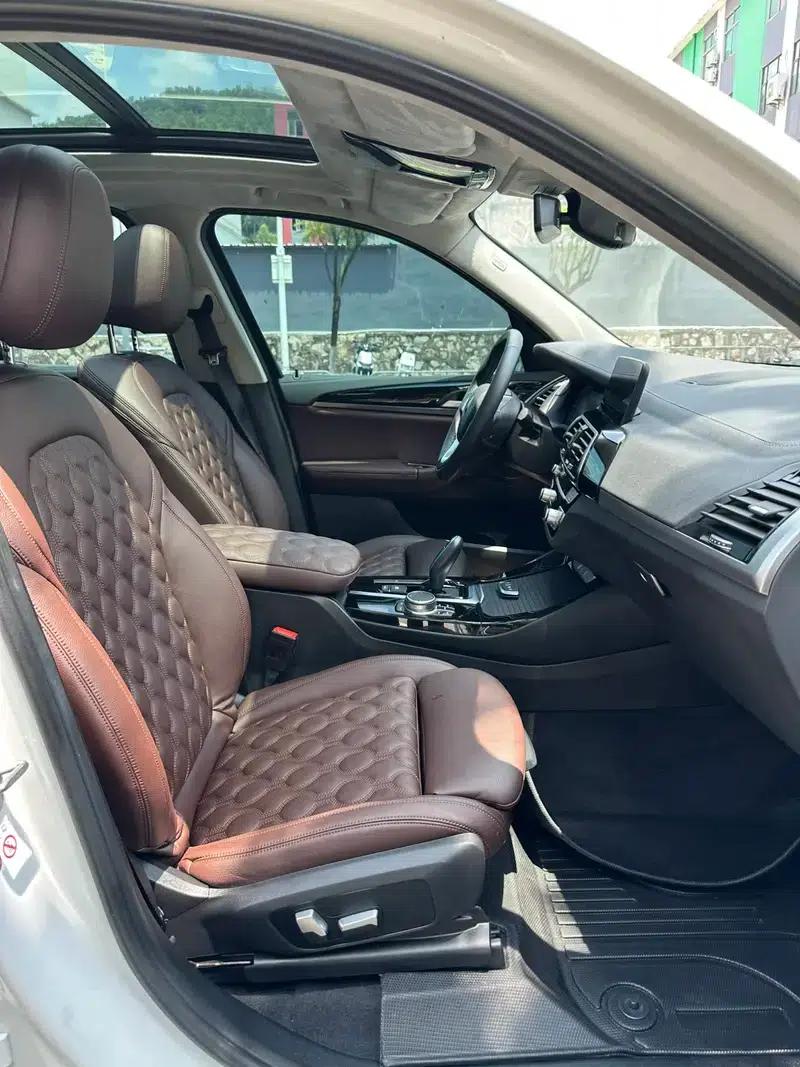 BMW iX3 2021 Facelift Leading Edition — миниатюра 10