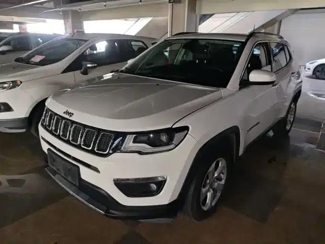 Compass 2017 200T Automatic Family Edition