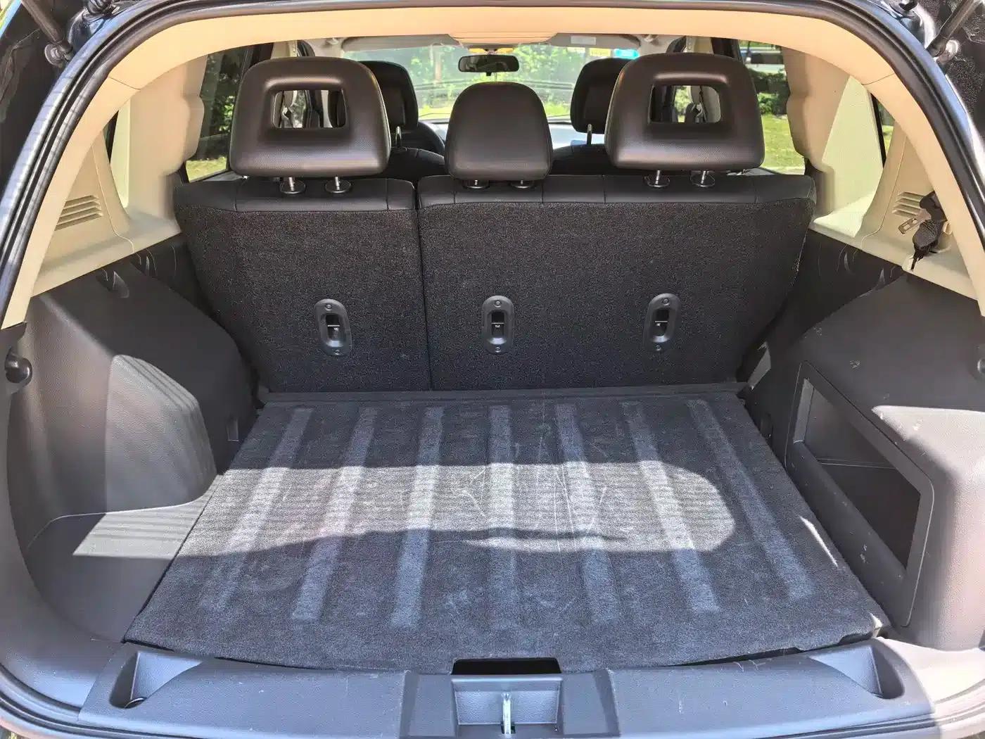 2014 Jeep Compass Imported Model 2.4L 4WD Luxury Edition — миниатюра 11