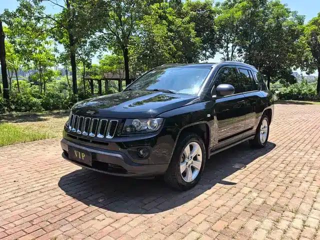 2014 Jeep Compass Imported Model 2.4L 4WD Luxury Edition