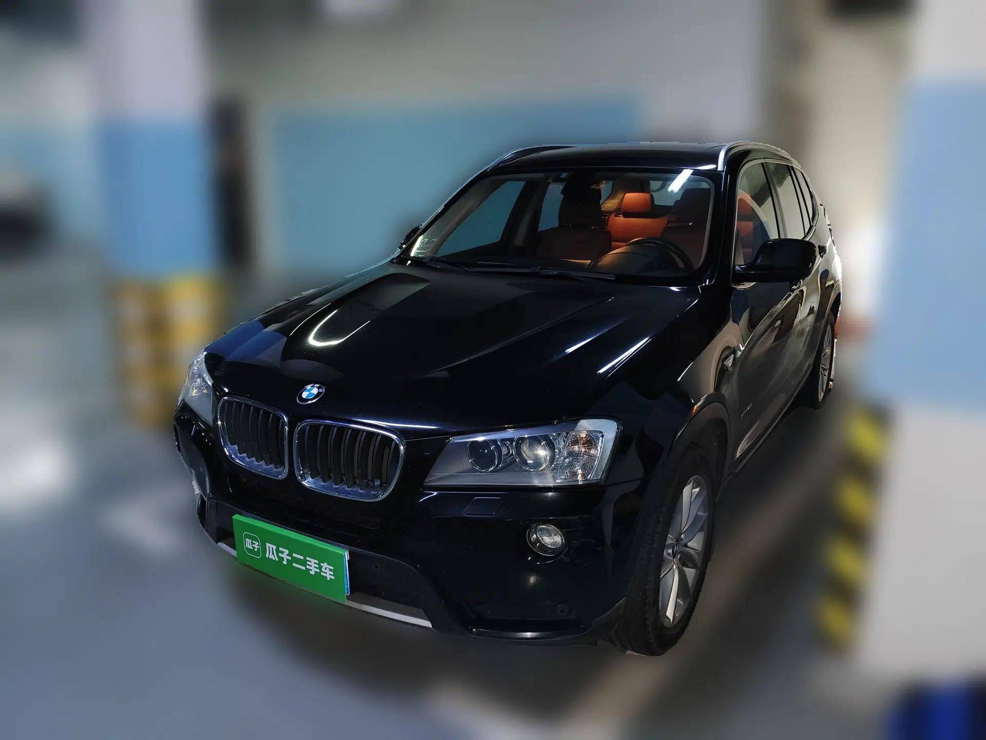BMW X3 2013 Facelifted xDrive20i Luxury Edition — миниатюра 1
