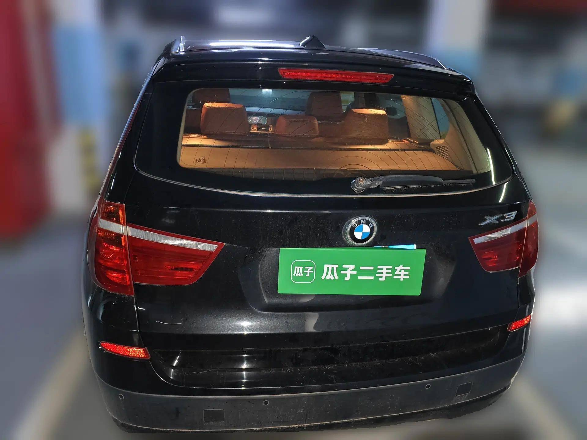 BMW X3 2013 Facelifted xDrive20i Luxury Edition — миниатюра 5