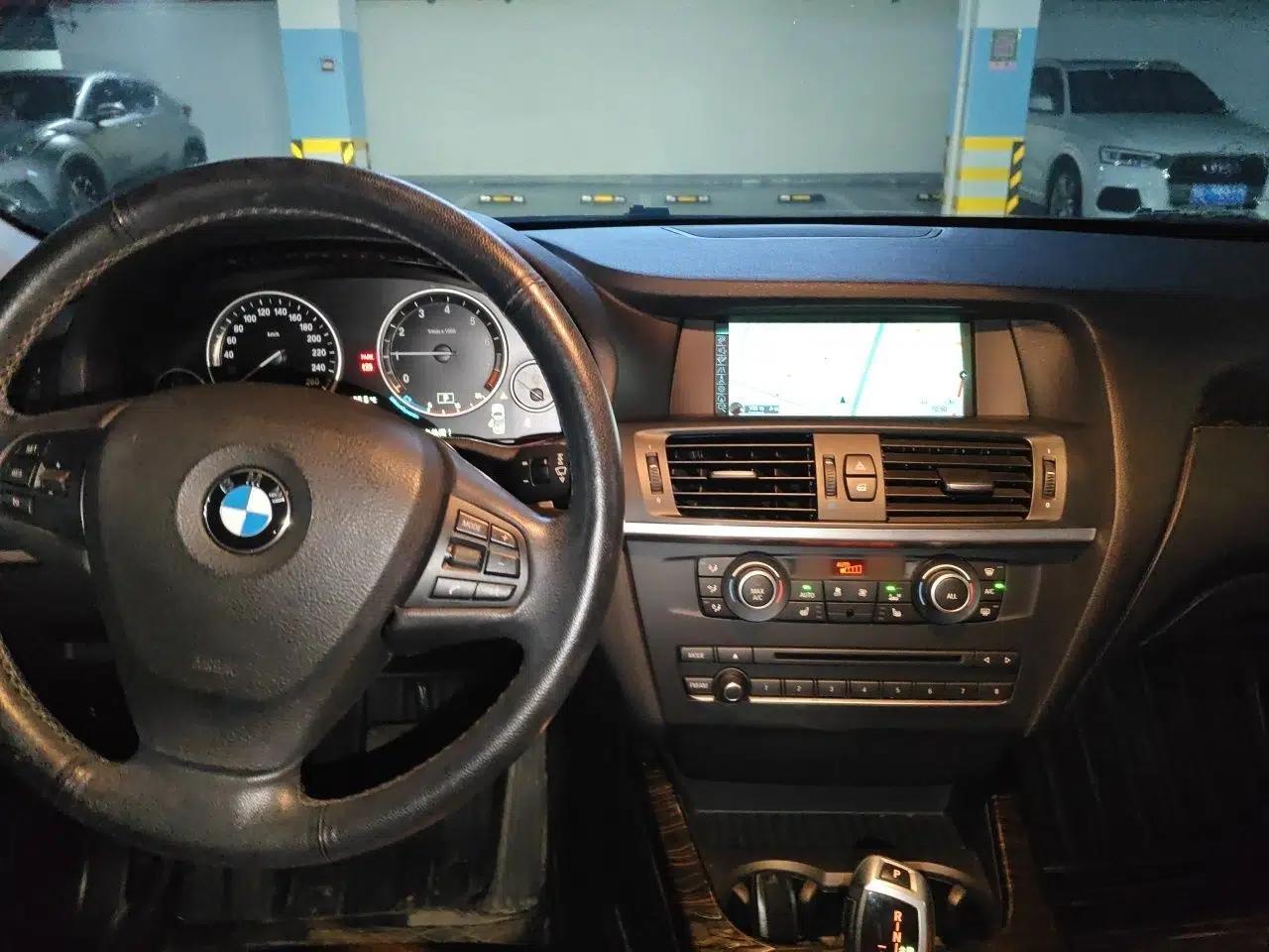 BMW X3 2013 Facelifted xDrive20i Luxury Edition — миниатюра 9