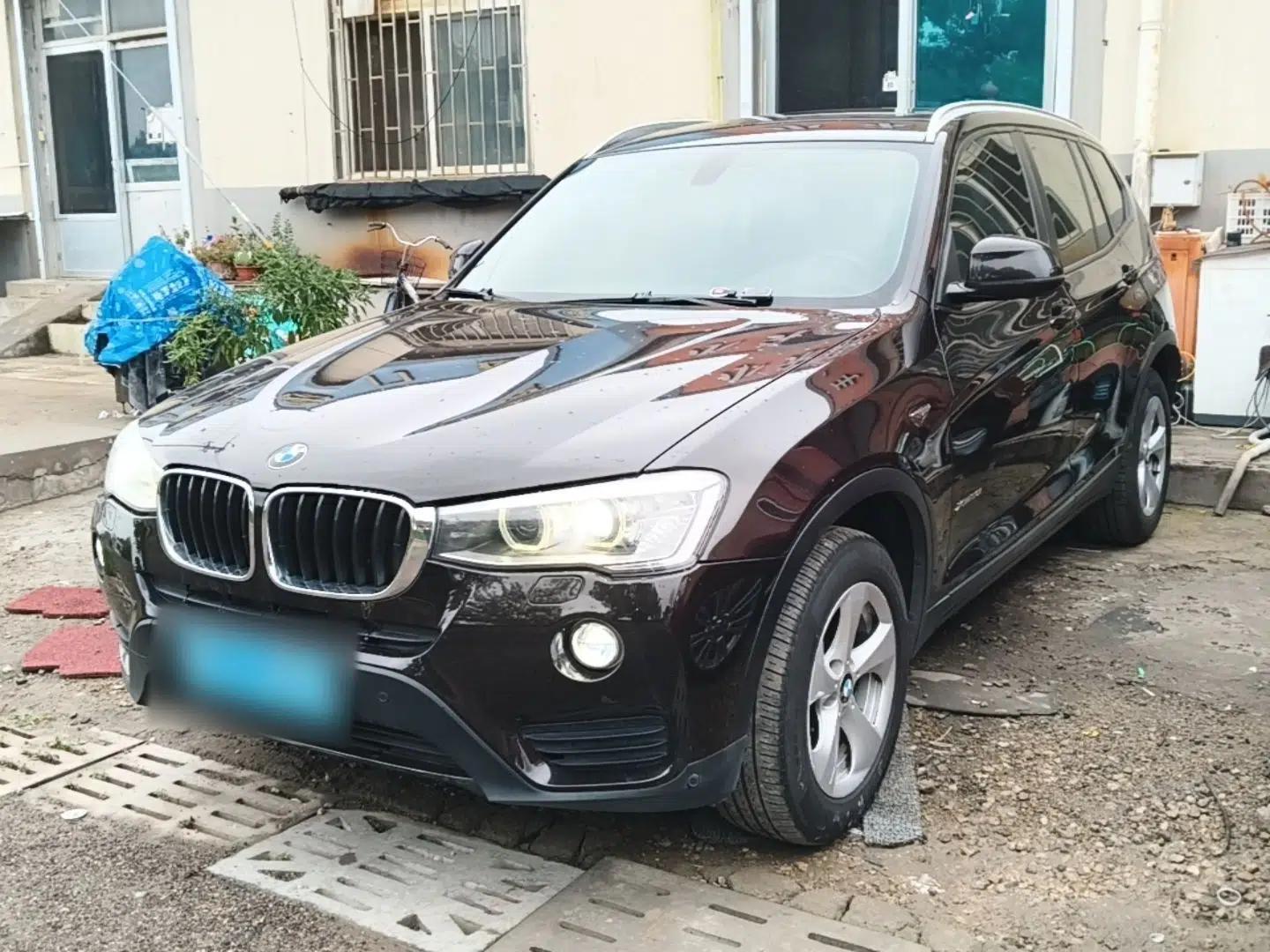 BMW X3 2014 xDrive20i Leading Model — миниатюра 1