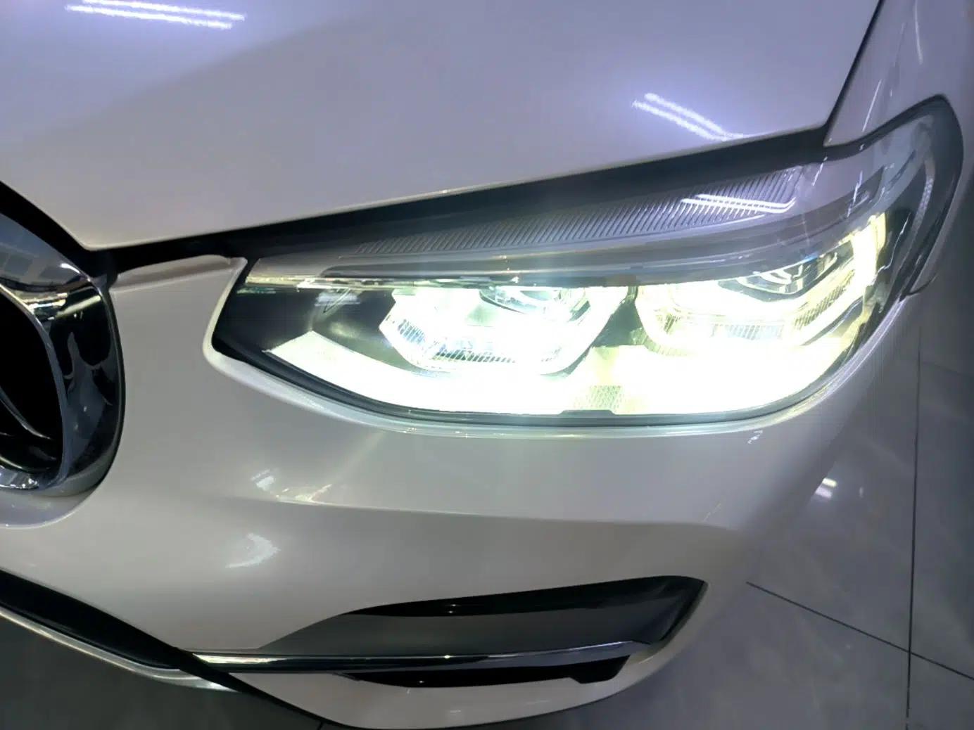 BMW X3 2020 xDrive28i Luxury Package — миниатюра 8