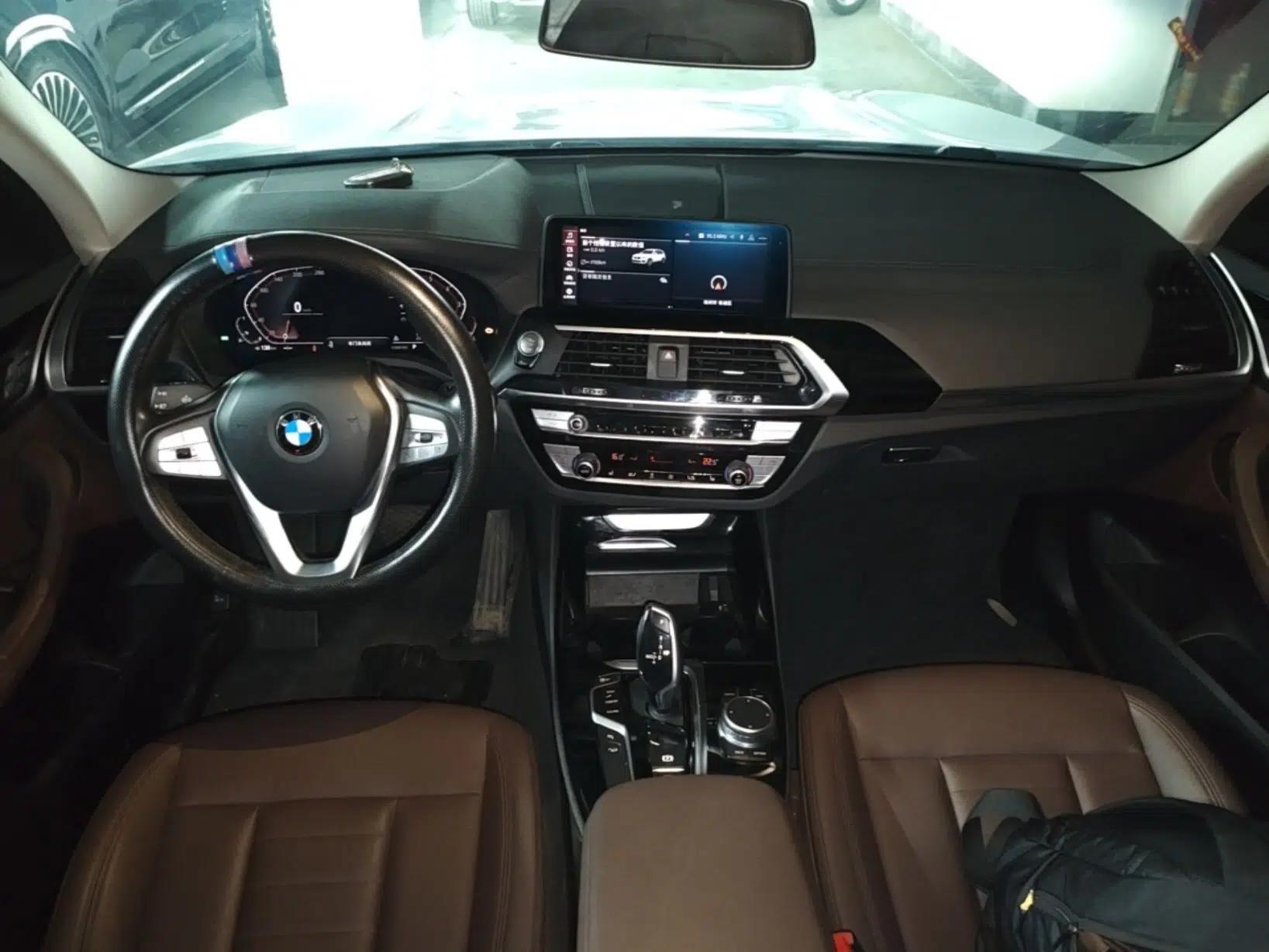 BMW X3 2020 xDrive25i Luxury Package — миниатюра 12