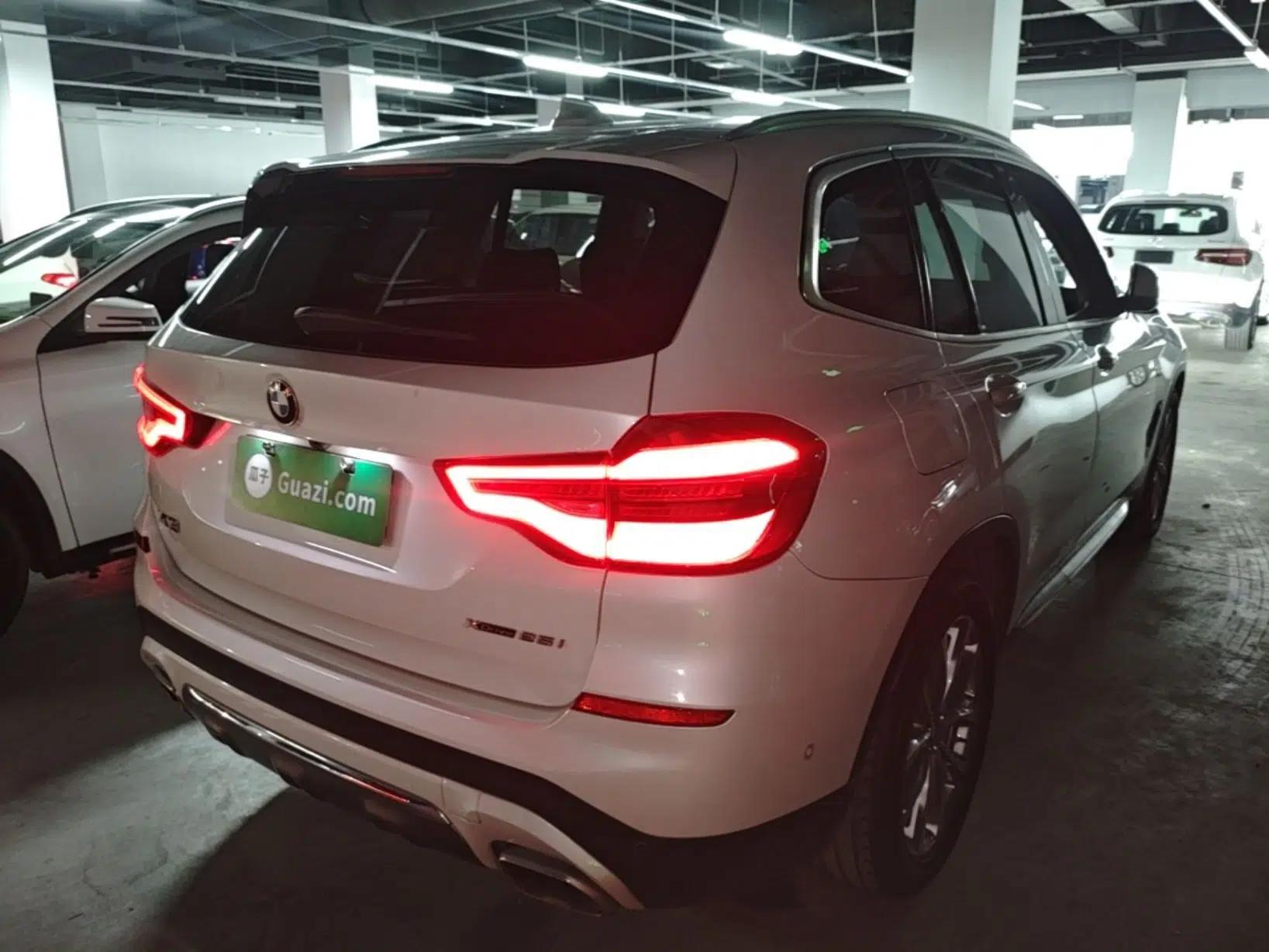 BMW X3 2020 xDrive25i Luxury Package — миниатюра 6