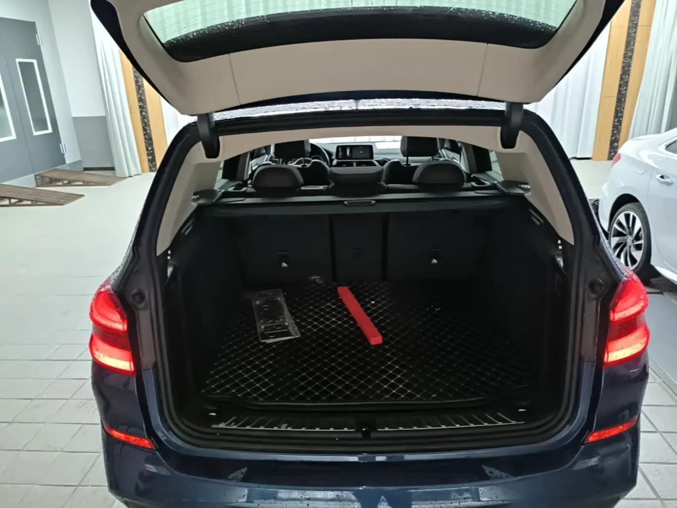 BMW X3 2019 xDrive28i M Sport Package — миниатюра 22
