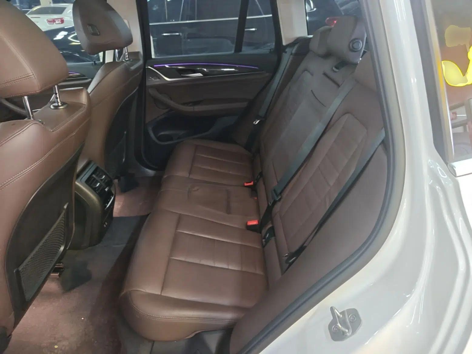 BMW X3 2020 xDrive30i Luxury Model with M Sport Package — миниатюра 28