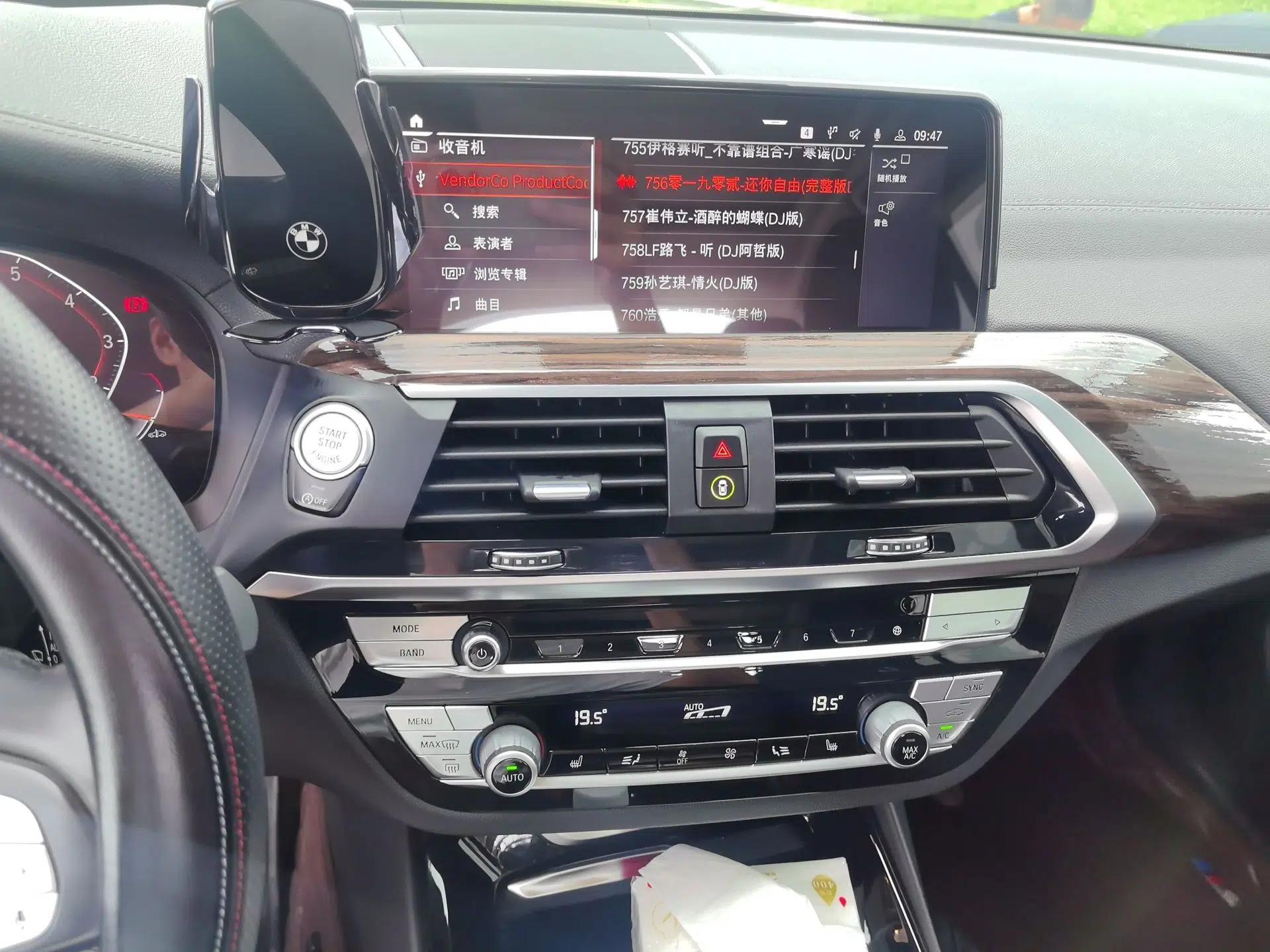 BMW X3 2021 Facelift xDrive28i Luxury Package — миниатюра 13