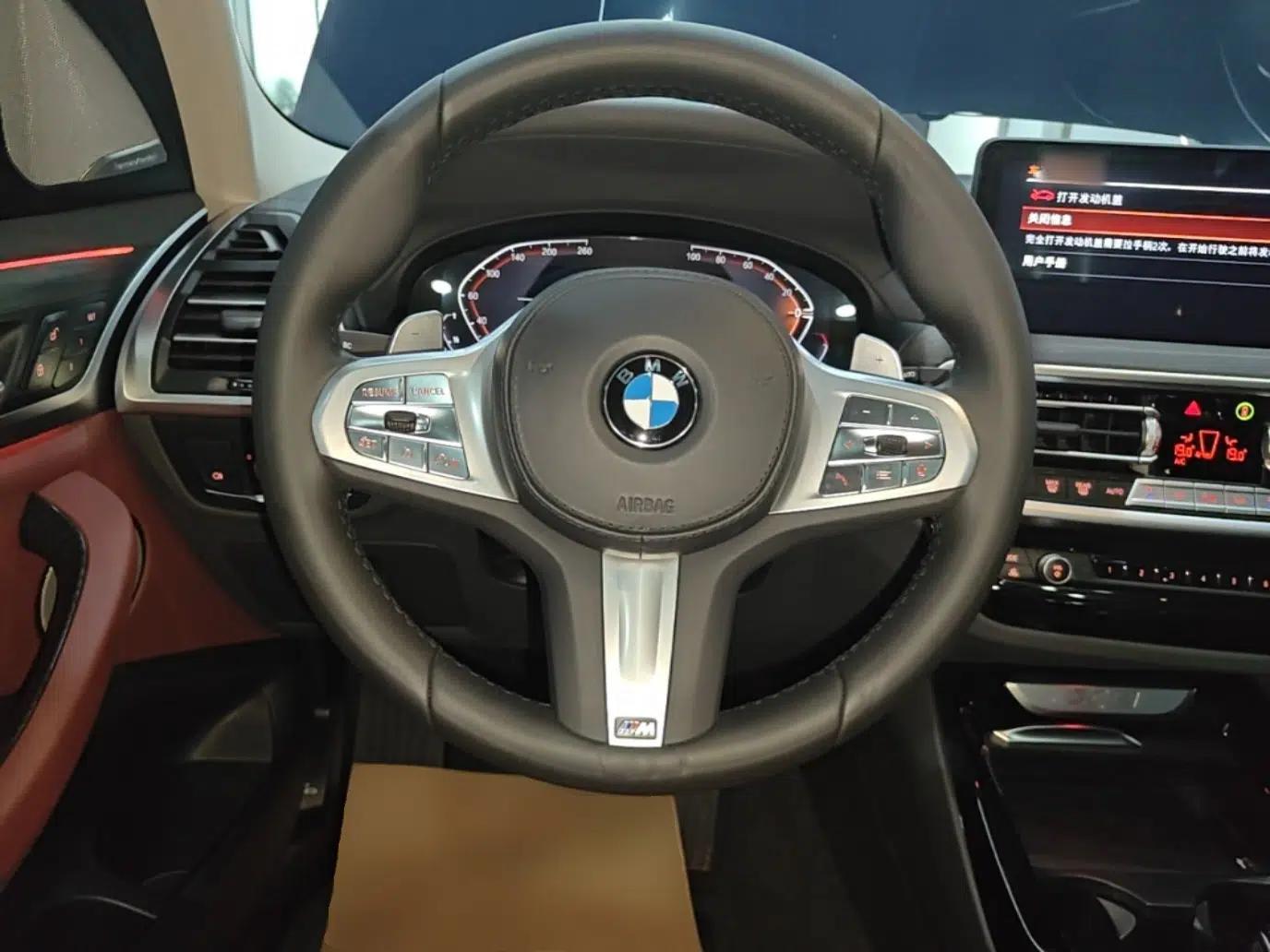 BMW X3 2023 Restyled xDrive30i Leading Edition M Night Sky Package — миниатюра 13