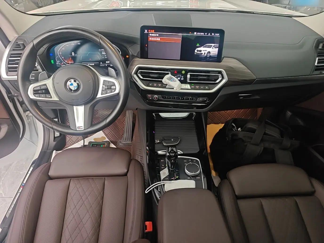 BMW X3 2022 xDrive30i Luxury Model M Night Sky Package — миниатюра 12